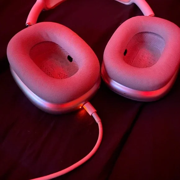 Apple AirPods Max - Picture 4 of 4